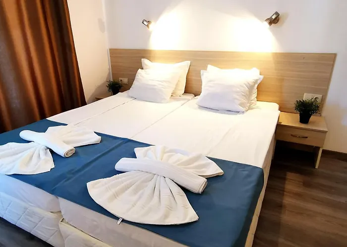 Otel Largo Beach Hotel 3*