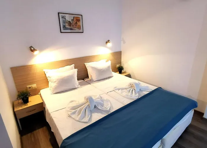 Otel Largo Beach Hotel 3*