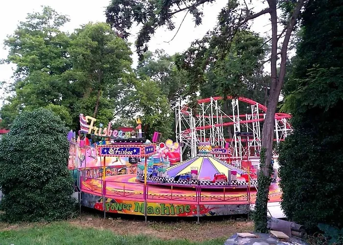 Largo Beach Hotel Otel