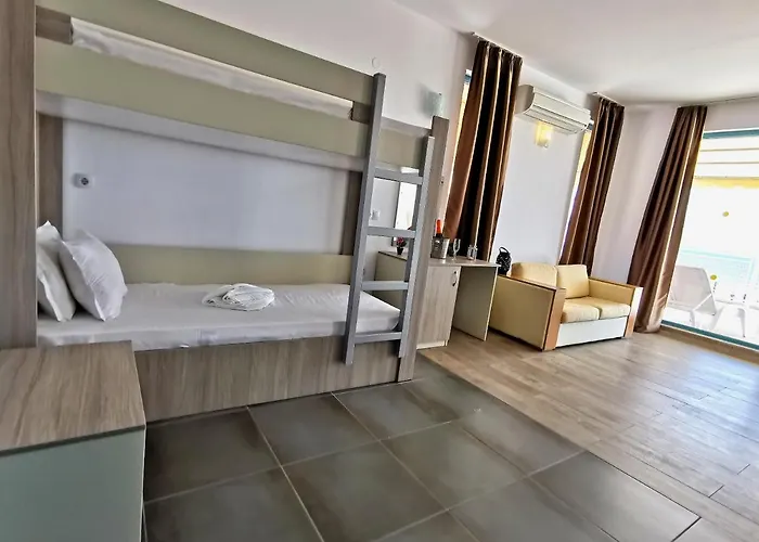 Largo Beach Hotel 3* Sunny Beach