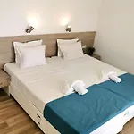 Largo Beach Hotel ホテル サニービーチ