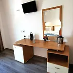 Largo Beach Hotel