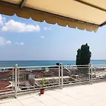 Largo Готель Сонячний Берег