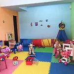 Готель Largo 3*