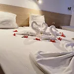 ホテル Largo Beach Hotel