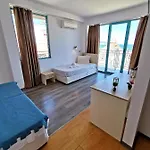 ホテル Largo Beach Hotel サニービーチ